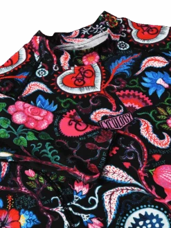 Secret Garden Women's Long Sleeve Base Layer -Cycology SECRET GARDEN BLACK WINTER BASE LAYER FRONT COLLAR