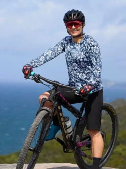 Waimea Women's Long Sleeve MTB Jersey -Cycology WAIMEA LS MTB JERSEY FRONT WOMENS